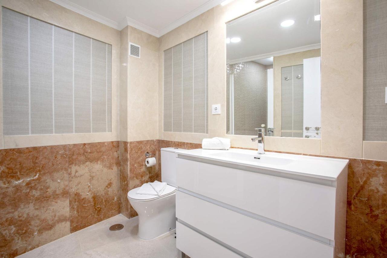 Genteel Home Conde De Ibarra III Siviglia Esterno foto